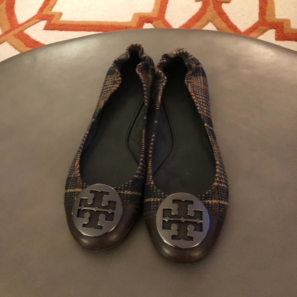 Tory Burch Reva flats.